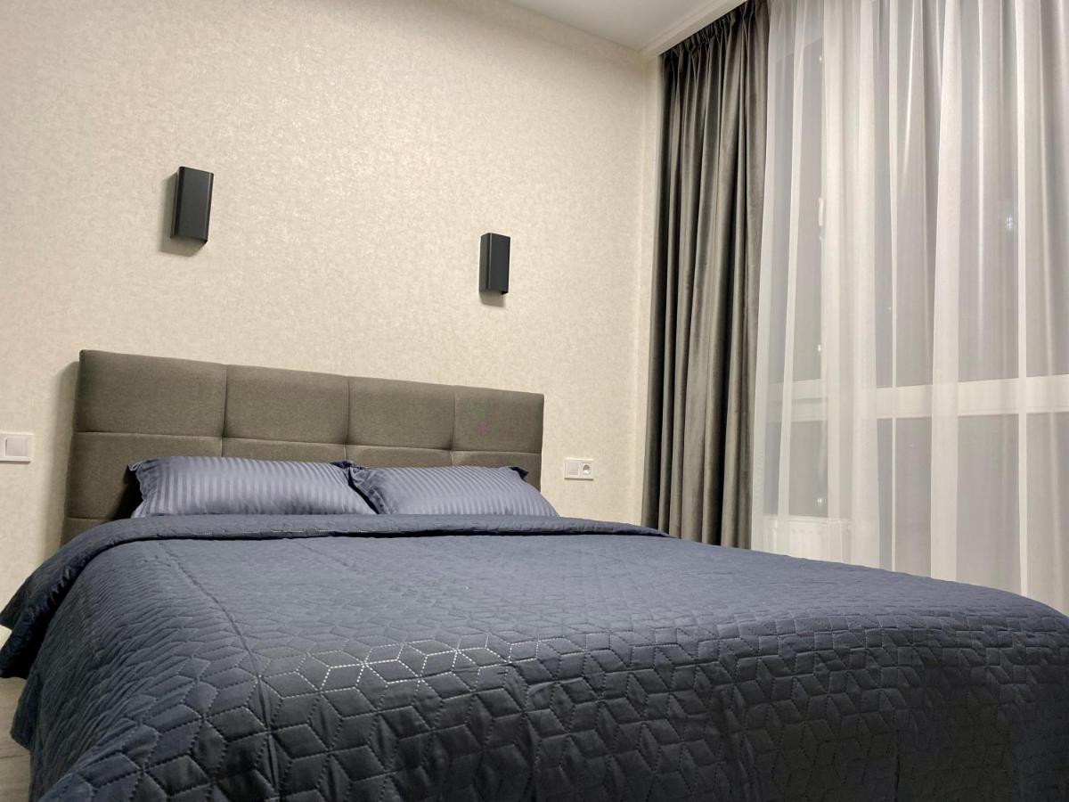 Slavutich Apartments Near Metro Station 基輔 外观 照片